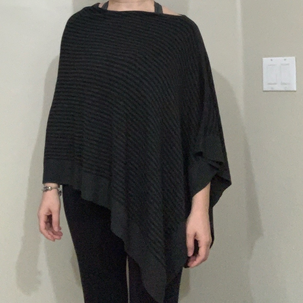 Eileen Fisher Poncho O/S